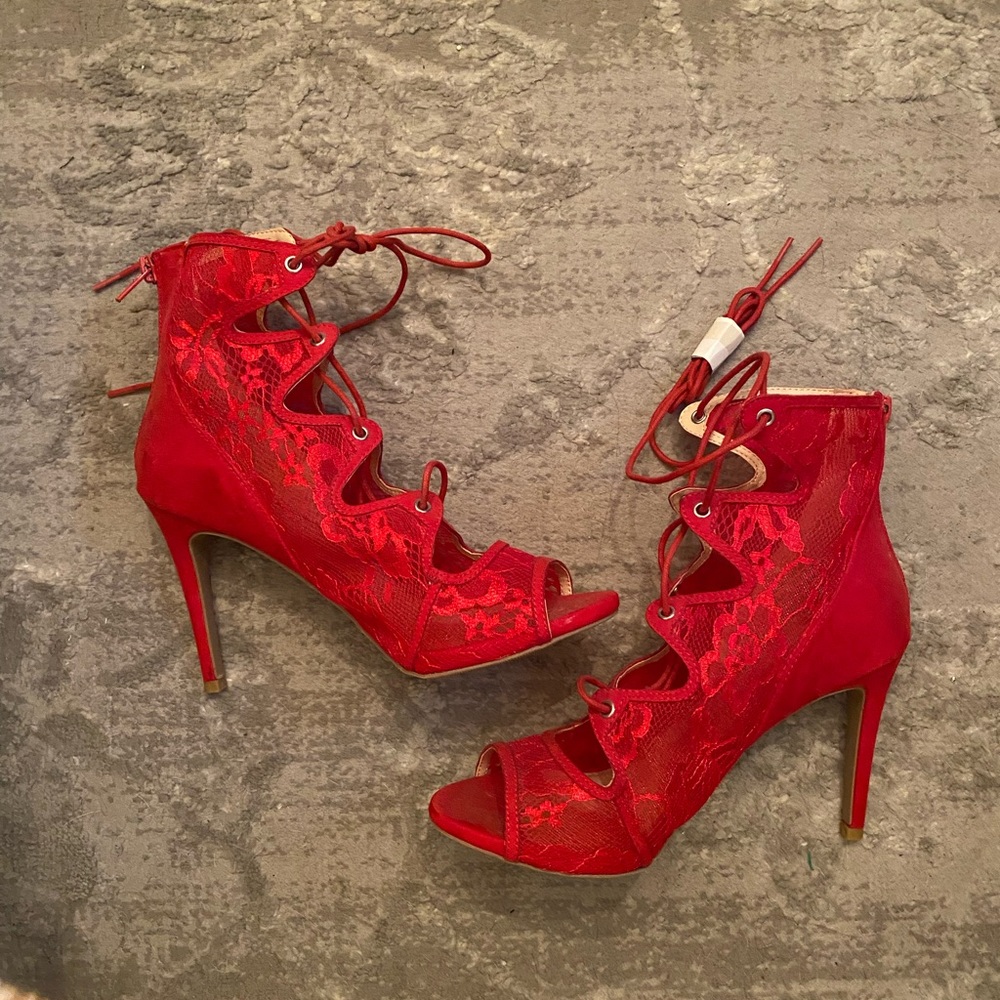 Brand new never worn lace high heels